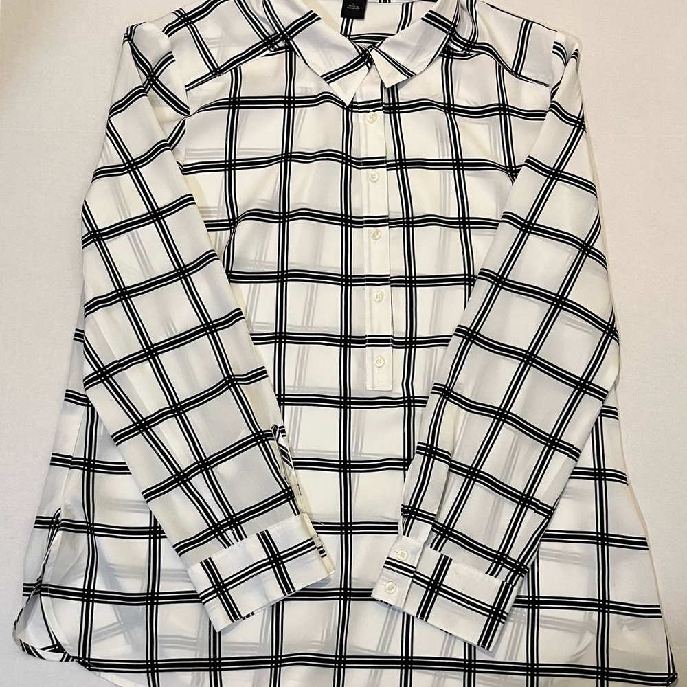 Womens Ann Taylor Black and White Plaid Blouse Shirt size L Clean Girl Work Wear